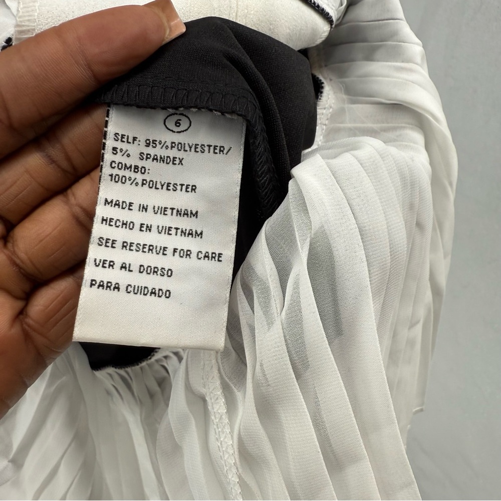 Shelby & Palmer Black and White Dress - Picture 5 of 12